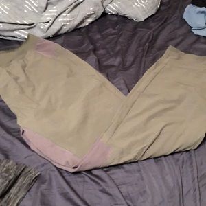 Lululemon Great Wall Pants size XL